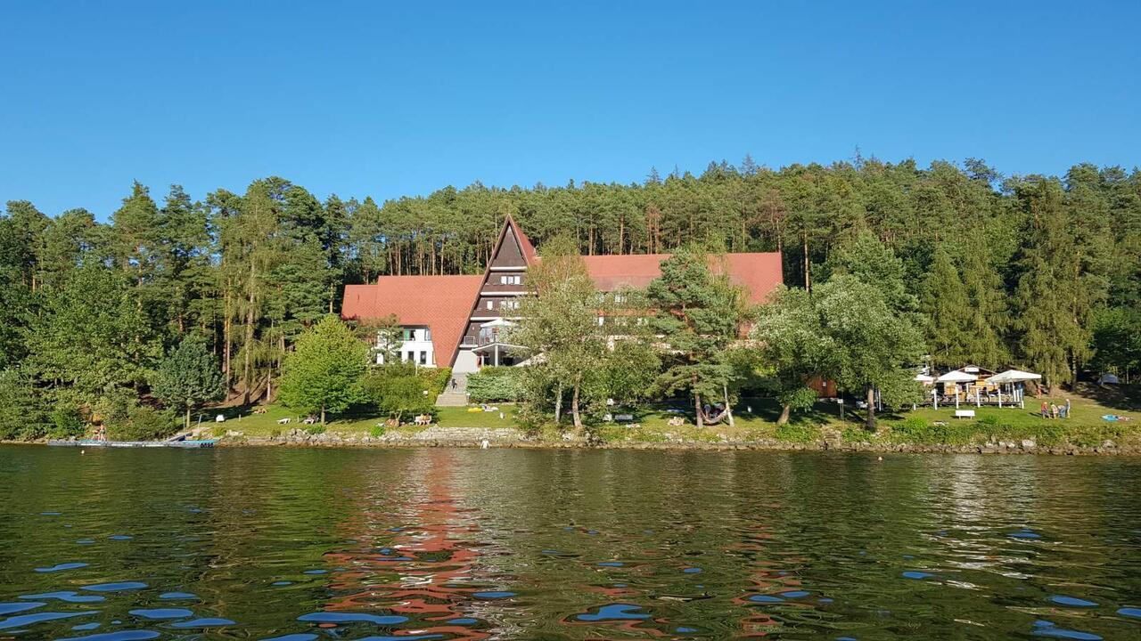 Hotel Laguna Slapy Netvořice المظهر الخارجي الصورة